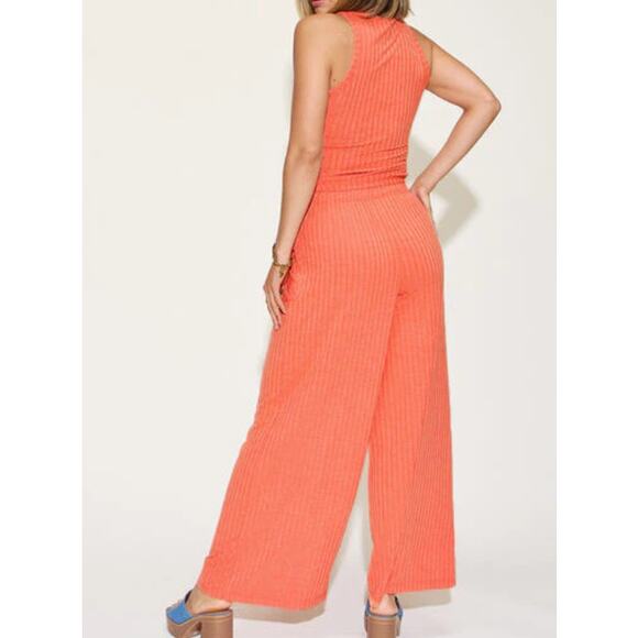 RIBBED TANK AND WIDE LEG PANTS SET Fit: True to size with tons of stretch - Picture 2 of 8
